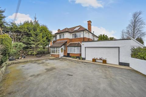Old Torrington Road, Barnstaple