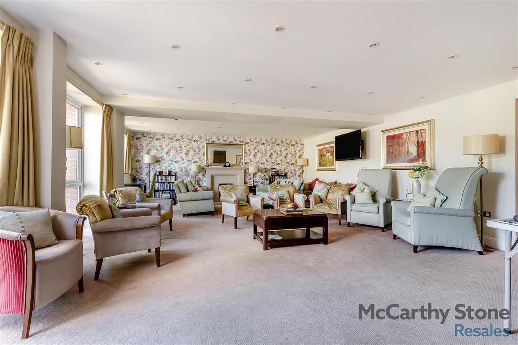 8649024-interior27.jpg