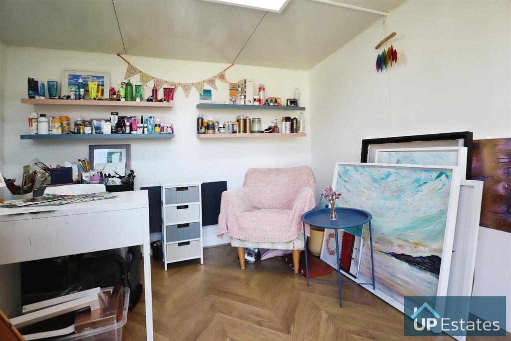 Garden room