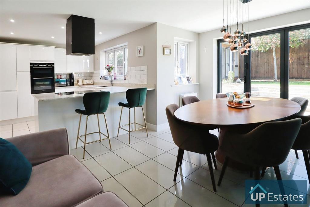 Living kitchen diner