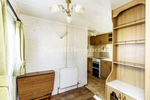 2 bedroom property for sale, Westcliffe Drive, Morecambe LA3