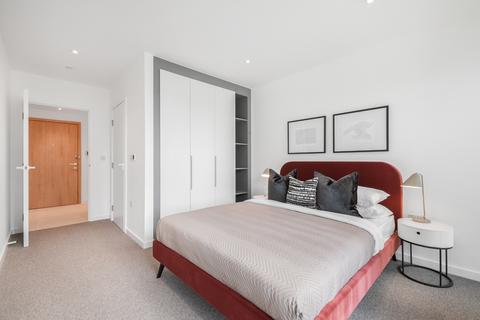 2 bedroom apartment to rent, The Silk District, London, E1