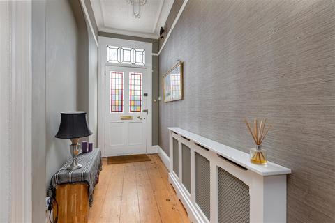 4 bedroom townhouse for sale, Coniscliffe Road, Darlington DL3