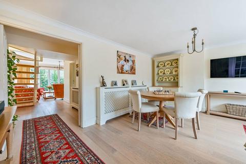 Flat 1, Fishery Lodge Avenue Road, Maidenhead, SL6 1UG