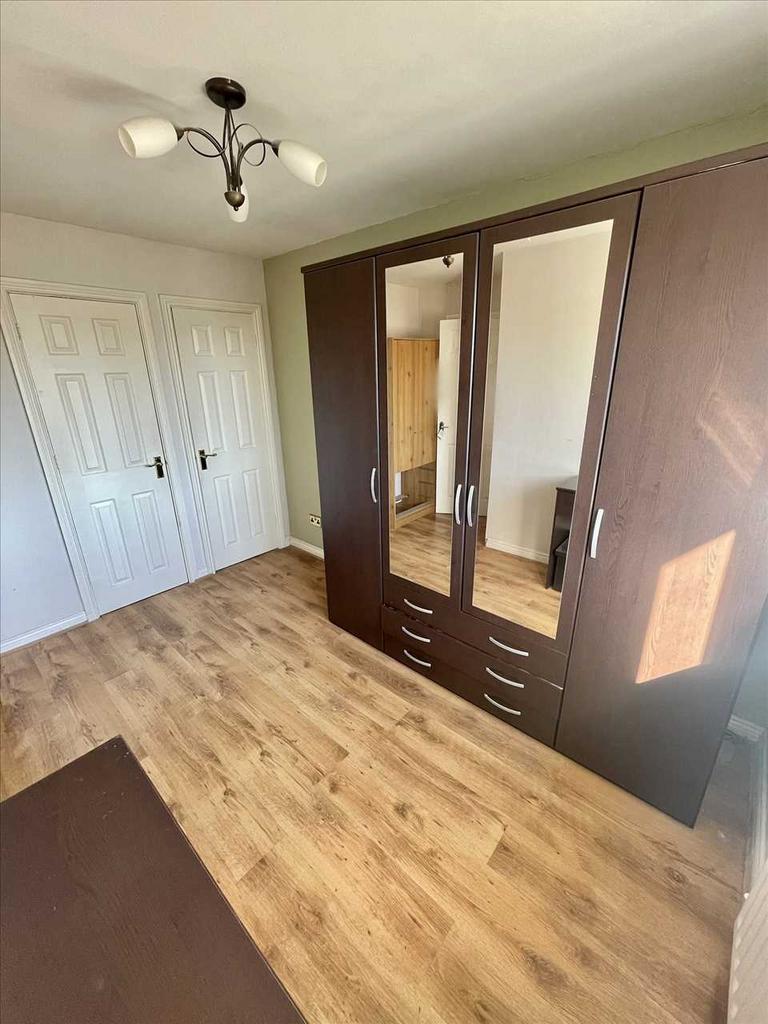 Bedroom no. 2