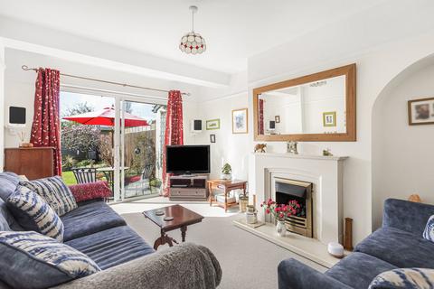40 Crane Way, Twickenham, TW2 7NJ