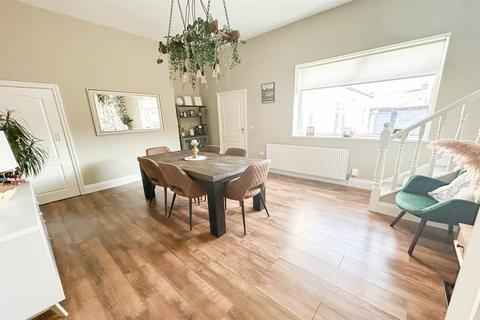 13 Bancroft Terrace, Sunderland, SR4 7SS
