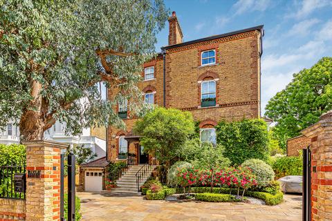 undefined, St. Peters Road, Twickenham, Richmond TW1