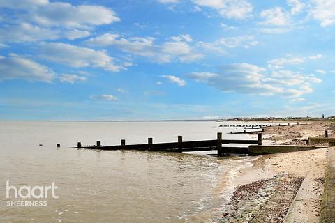 5 Cliff Drive, Warden, Sheerness, ME12 4PJ
