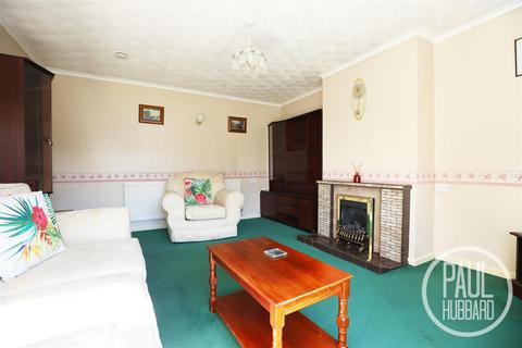 2 bedroom terraced bungalow for sale, Lloyds Avenue, Kessingland, NR33