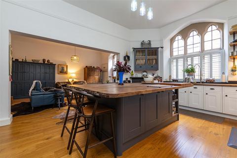 5 bedroom townhouse for sale, St. Clare's Court, Darlington