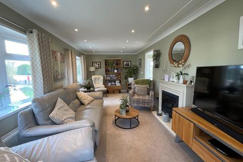 2 bedroom park home for sale, Towngate Wood Park, Tonbridge, Kent