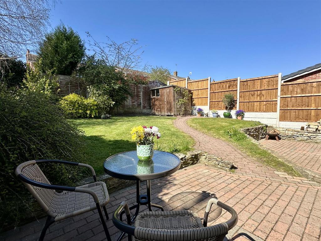 Patio &amp; garden