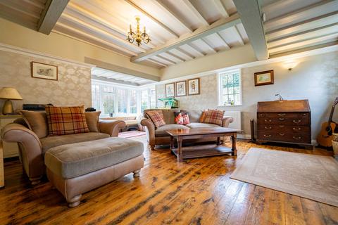 4 bedroom detached house for sale, Field House, 184 Derby Road, Ilkeston DE7 5FB