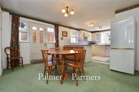 2 Giles Way, Witnesham, Ipswich, IP6 9HB