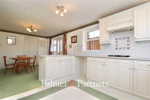 2 Giles Way, Witnesham, Ipswich, IP6 9HB
