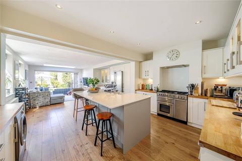 63 Summer Road, East Molesey, KT8 9LX