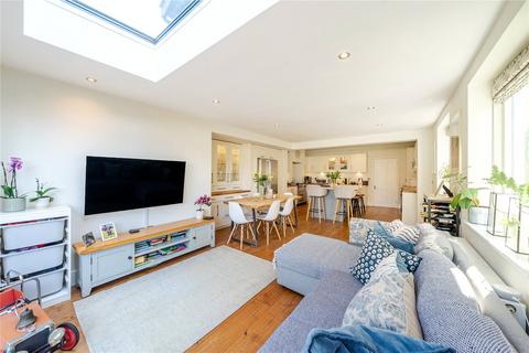 63 Summer Road, East Molesey, KT8 9LX