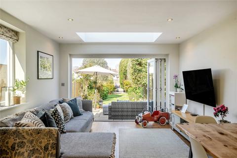 63 Summer Road, East Molesey, KT8 9LX