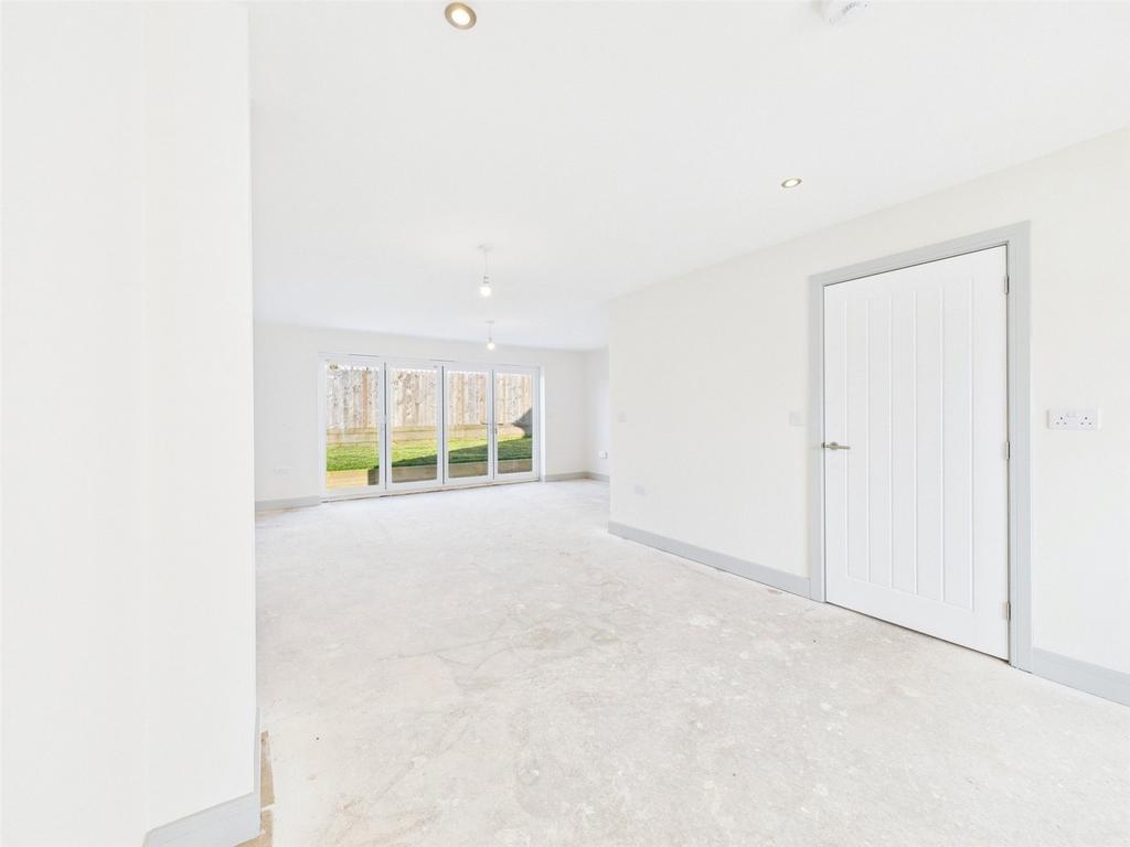 Picture No. 04
