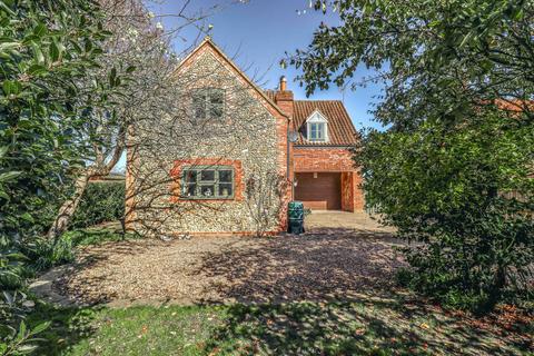 3 bedroom detached house for sale, Hindolveston
