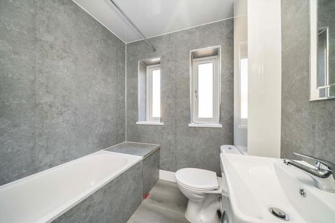 undefined, Stanley Road, Hounslow TW3