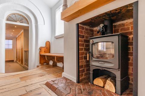 35 Bracondale, Norwich, NR1 2AT