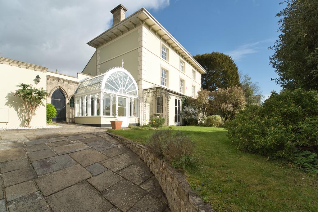 3 Bedroom Semi Detached for Sale