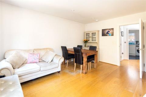 9 Hereford Road, London, E3 2FR