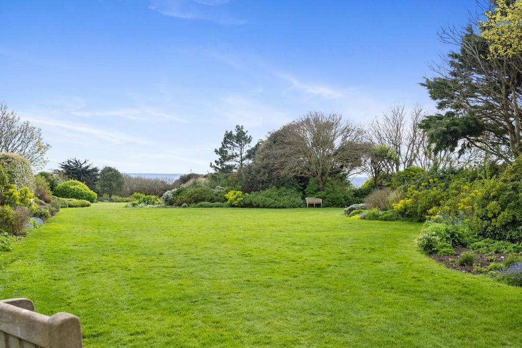 Sussex Square Garden - 019.jpg
