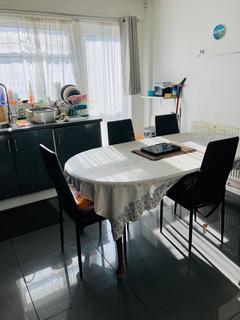 4 bedroom terraced house for sale, Vallance Road, London E1