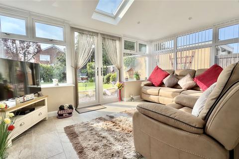 10 Cambrian Road, Wirral, CH46 5NR