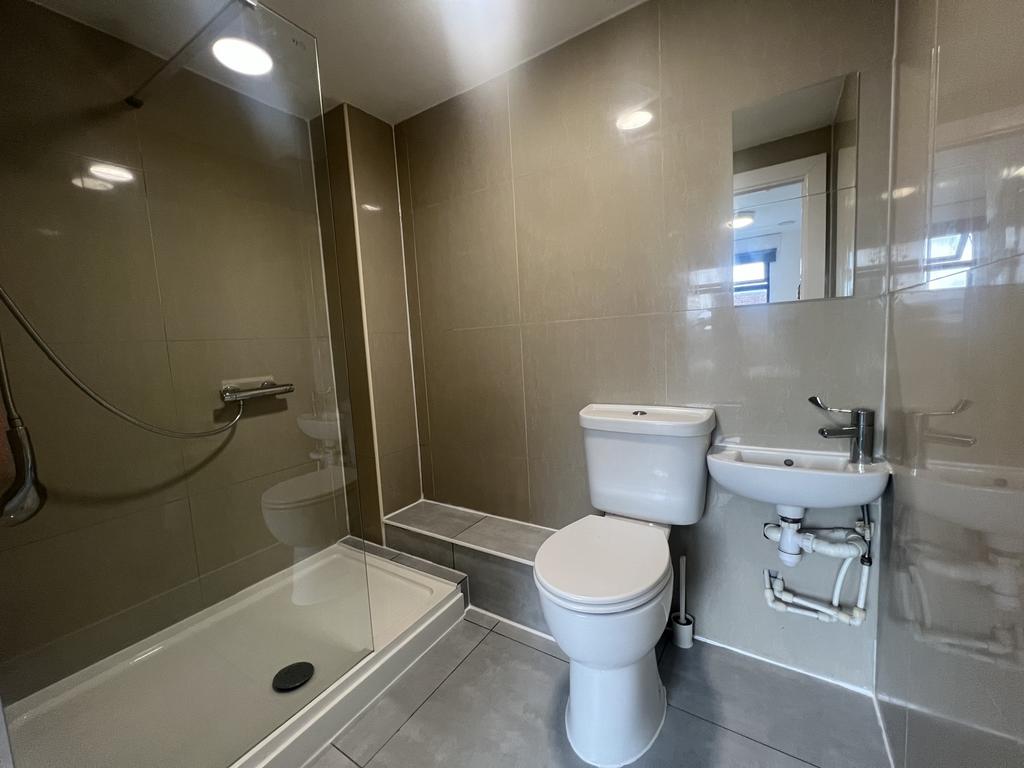 Room D's Ensuite