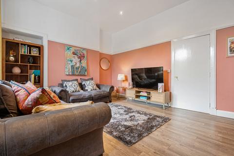 158 Busby Road, Clarkston, Glasgow, G76 8BH