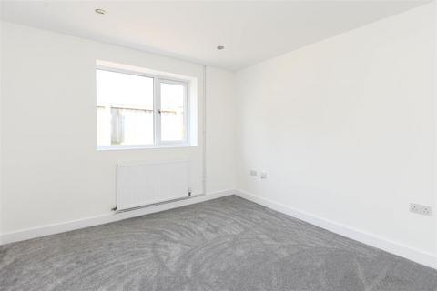 1 bedroom detached bungalow for sale, Ayrton Close, Trowbridge