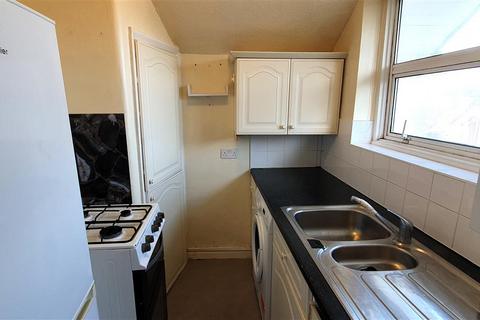 undefined, Elmcroft Close, Bedfont