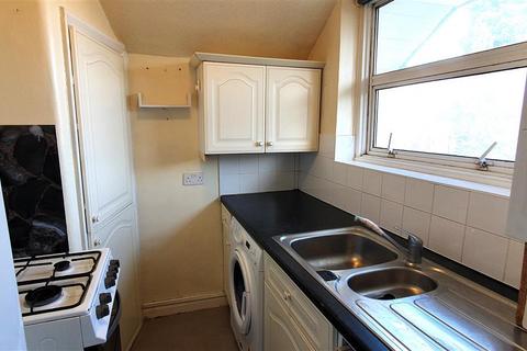 undefined, Elmcroft Close, Bedfont