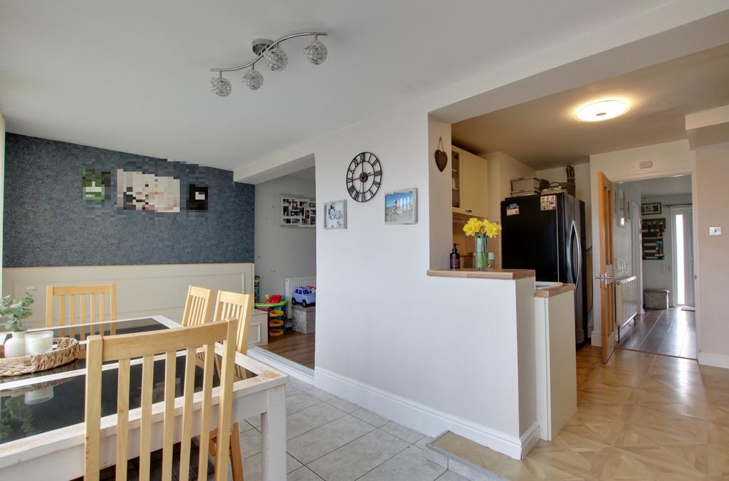Kitchen diner