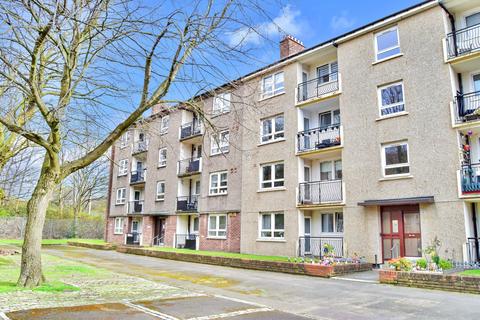Flat 2/2, 20 Armadale Path, Glasgow, G31 3HA
