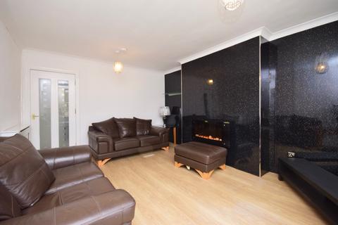 Flat 2/2, 20 Armadale Path, Glasgow, G31 3HA