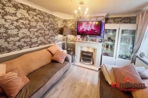 2 bedroom semi-detached house for sale, Durham Close, Swadlincote DE11
