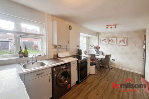 2 bedroom semi-detached house for sale, Durham Close, Swadlincote DE11