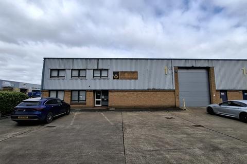 Industrial unit to rent, Unit 13, Alexandra Way, Ashchurch, Tewkesbury, Gloucestershire, GL20 8NB