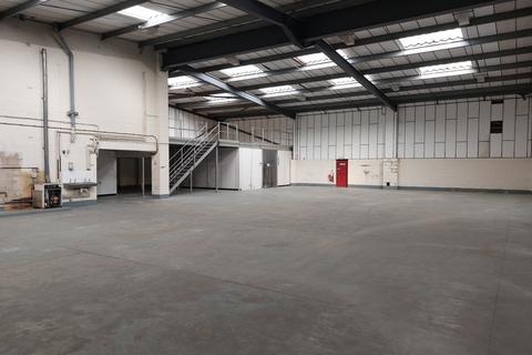 Industrial unit to rent, Unit 13, Alexandra Way, Ashchurch, Tewkesbury, Gloucestershire, GL20 8NB