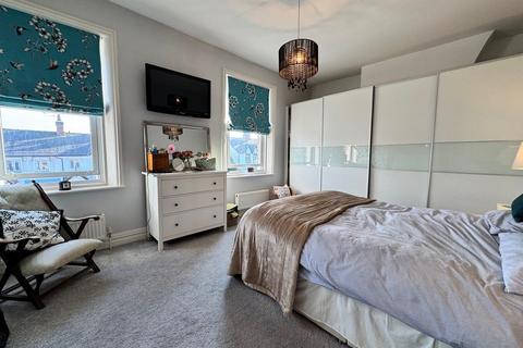 5 bedroom terraced house for sale, Westby Street, Lytham
