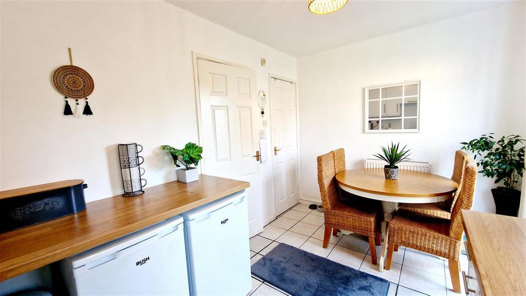 Kitchen diner