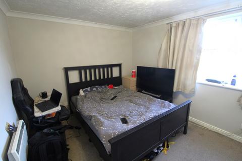 2 bedroom flat to rent, Northampton Grove, Langdon Hills, Basildon, Essex, SS16