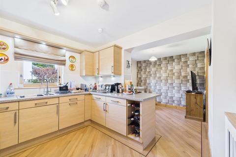 8 Franklin Street, Ardler, Blairgowrie, PH12 8SZ