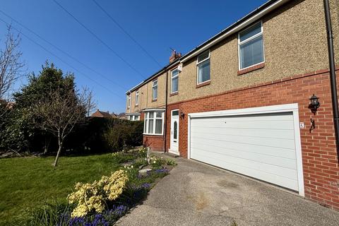 4 bedroom semi-detached house for sale, Moorland Crescent, Bedlington, Northumberland, NE22 7EZ