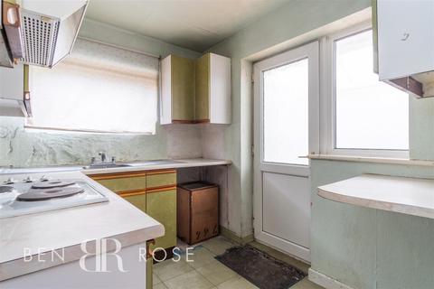 3 bedroom semi-detached house for sale, Ambleside Close, Walton-Le-Dale, Preston
